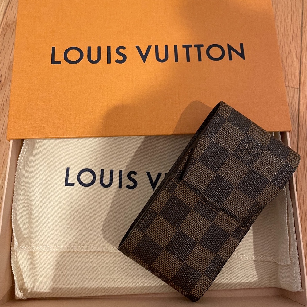 Louis Vuitton Pouch